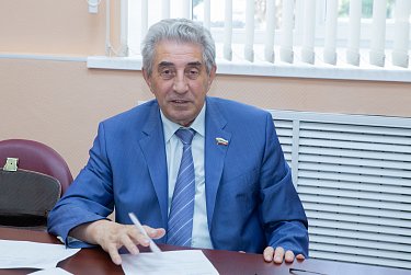 Сергей Грачев: «Будем искать законодательное решение проблем работников лесного хозяйства»